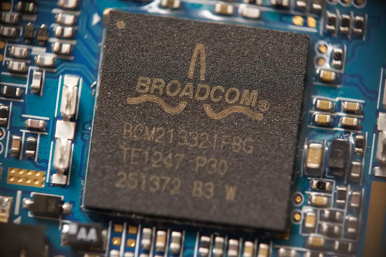 broadcom_chip